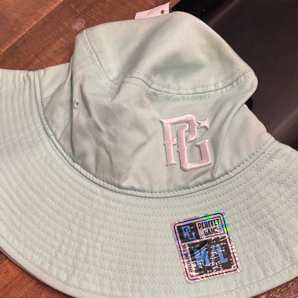 Perfect game Mint Green Bucket Hat nwt